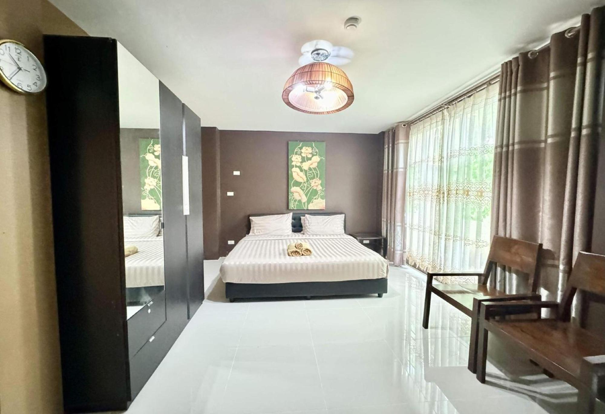 Collection O Bupamontra Chiangmai Hotel Csiangmaj Kültér fotó