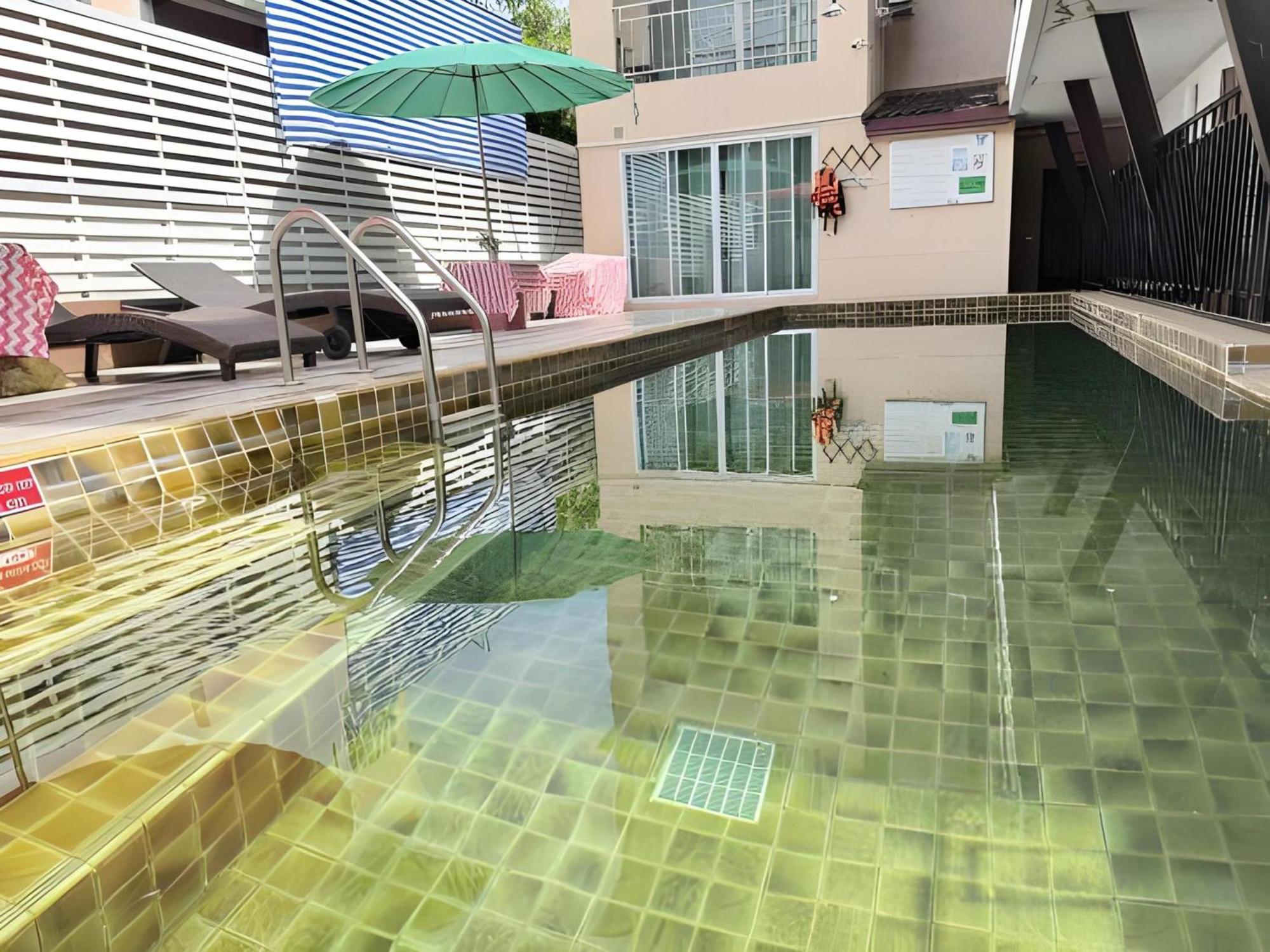 Collection O Bupamontra Chiangmai Hotel Csiangmaj Kültér fotó